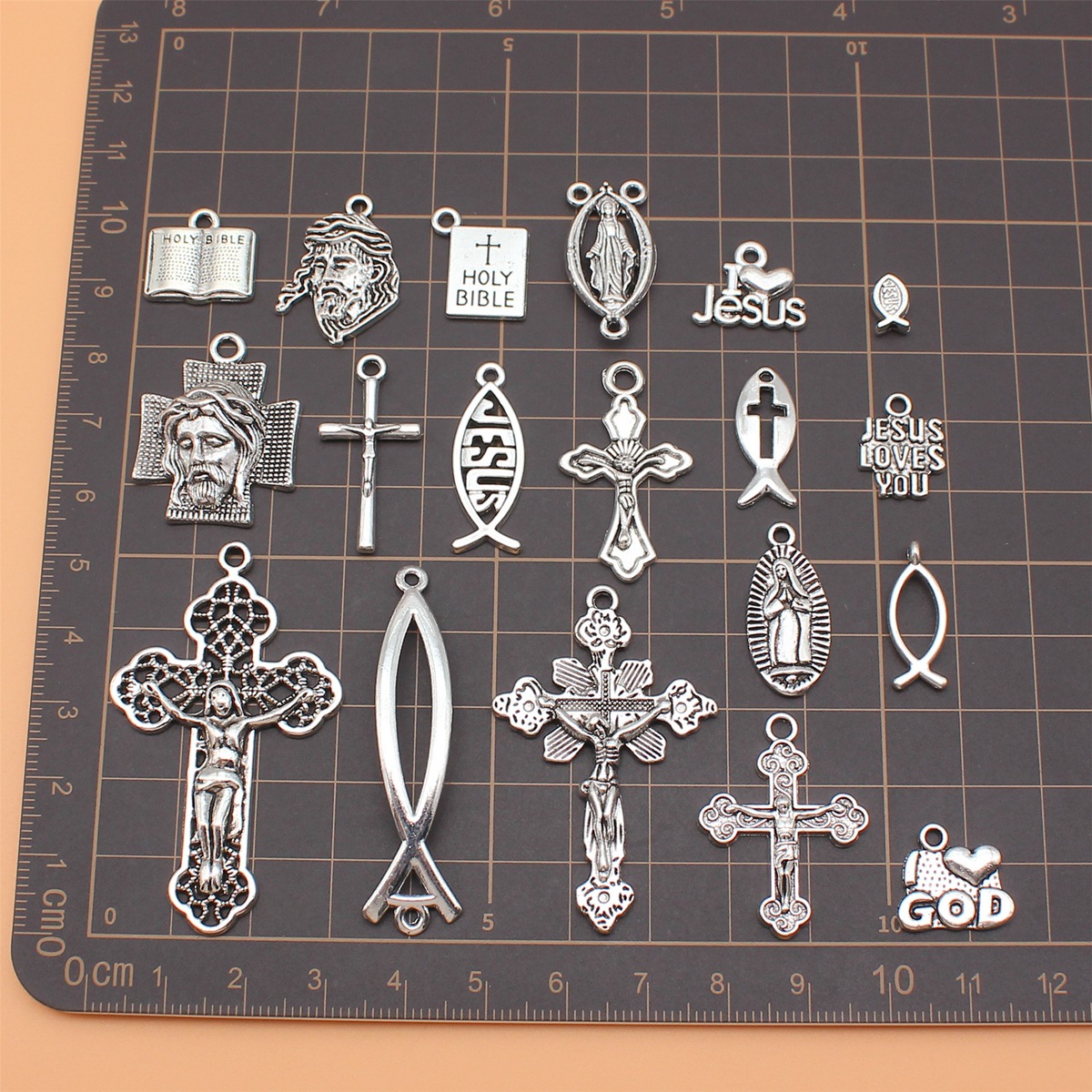 Vintage Fashion Online - 150Pcs/Bag 18 Styles Antique Silver Color