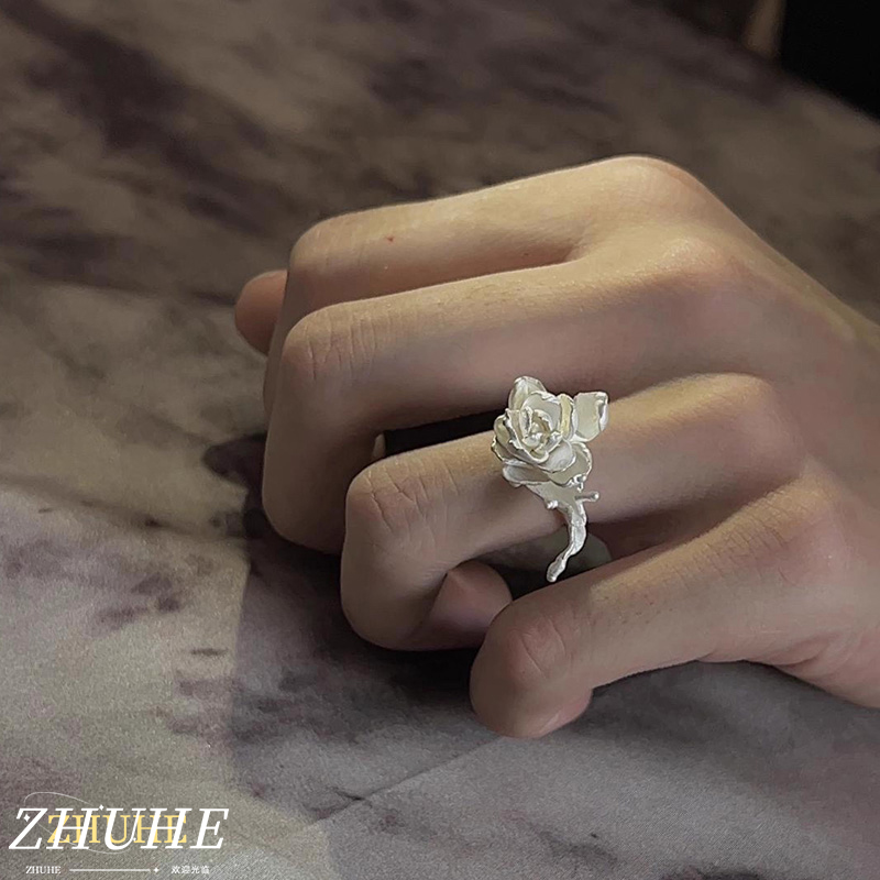 Fashion-Forward Flower Ring, J - Vintage Fashion Buyer review and price
